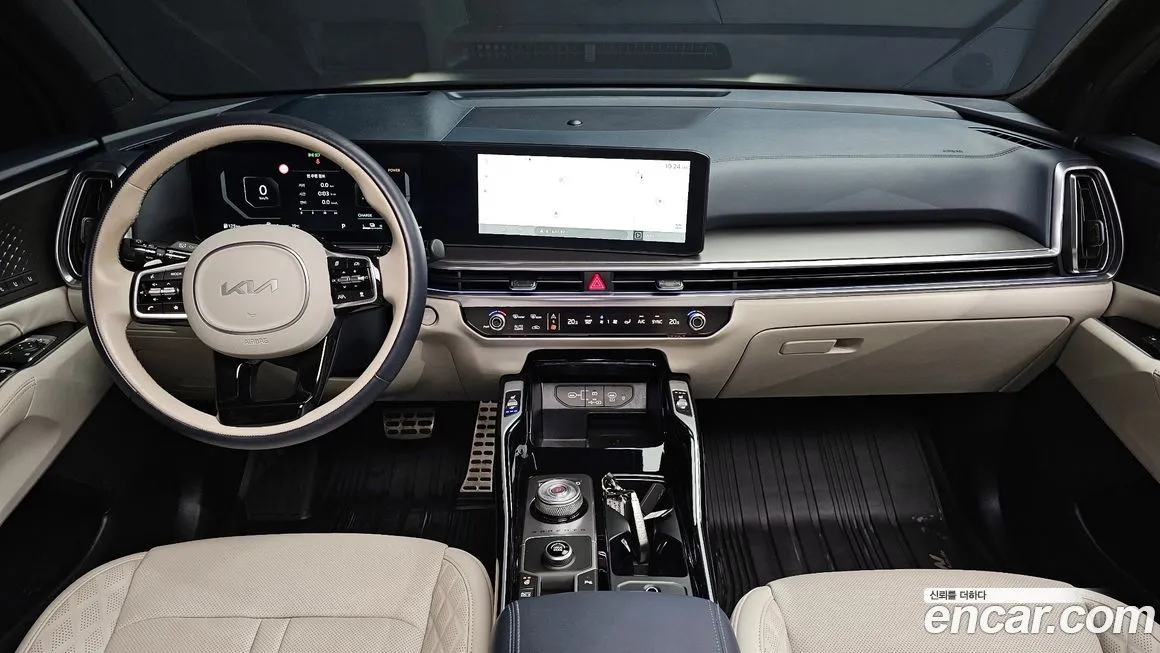 Kia Sorento — фото 6