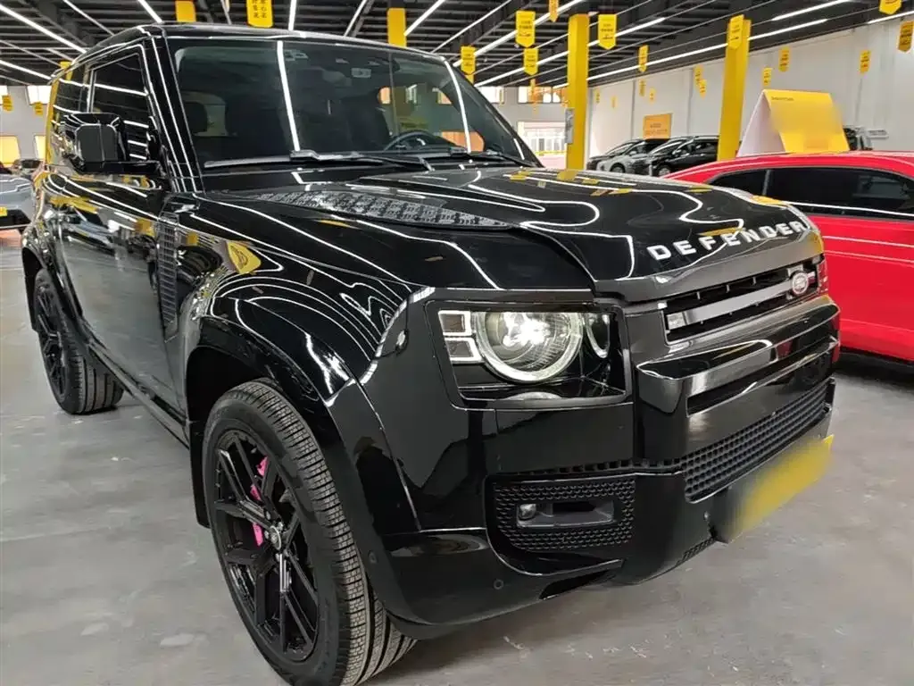 Land Rover Defender — фото 10