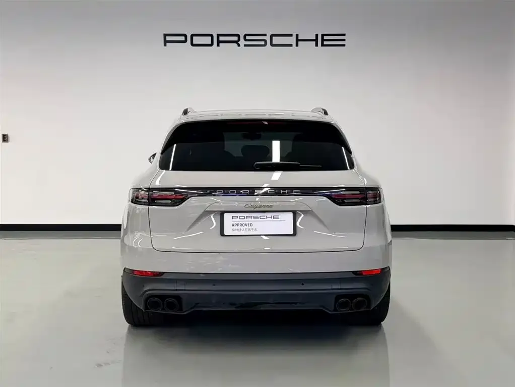 Porsche Cayenne Hybrid — фото 8