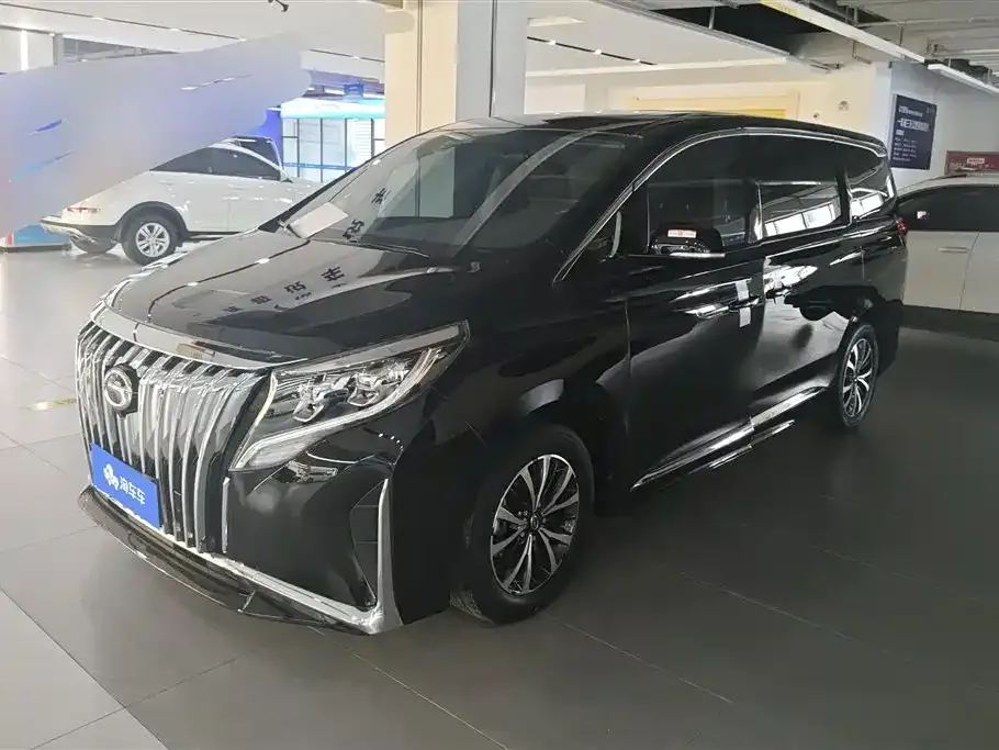 GAC Motor Trumpchi M8 — фото 1