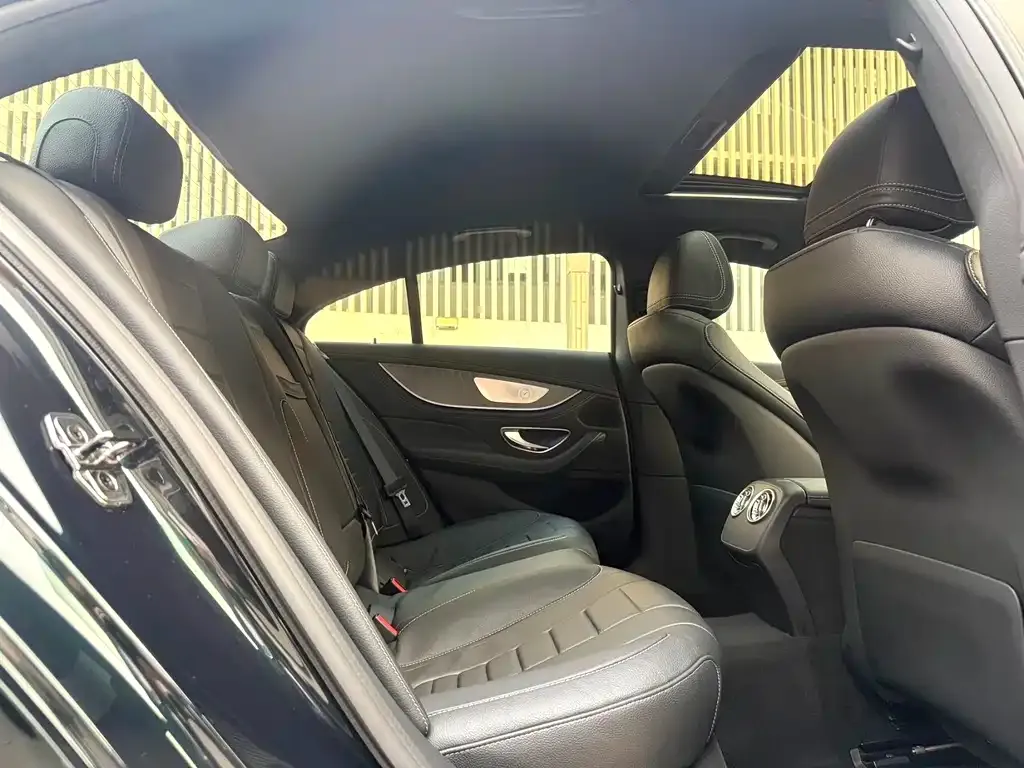 Mercedes-Benz CLS — фото 3