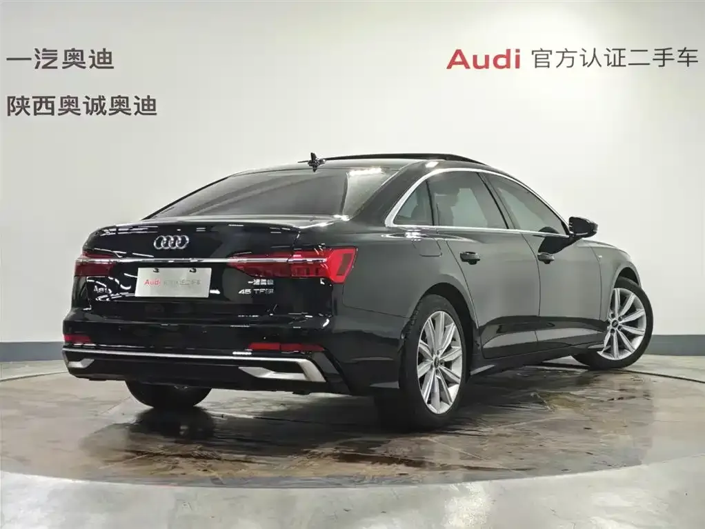 Audi A6L — фото 6