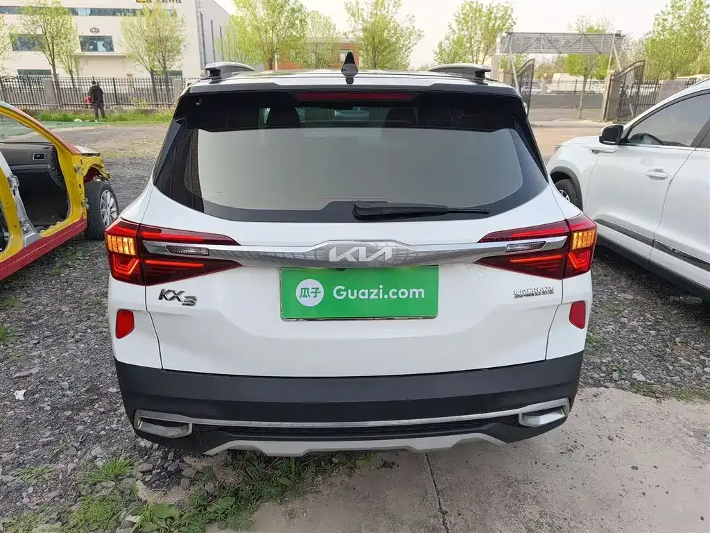 Kia KX3 2022 из CN, фото 8