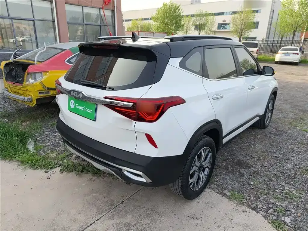 Kia KX3 2022 из CN, фото 3