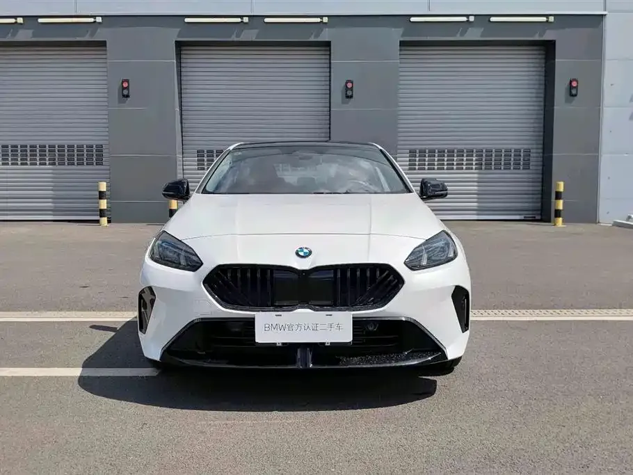 BMW 2 Series 2025 из CN, фото 7