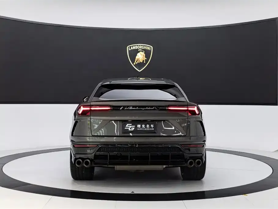 Lamborghini Urus — фото 2