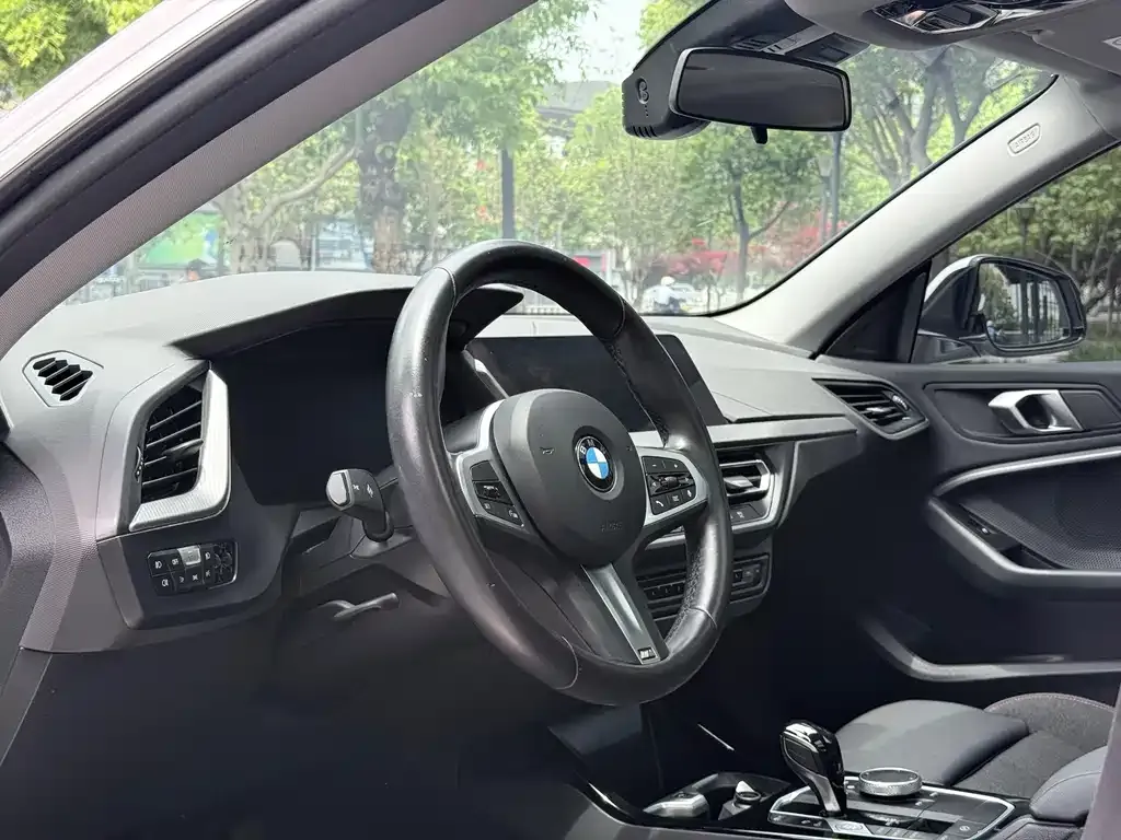 BMW 2 Series (Import) 2024 из CN, фото 8