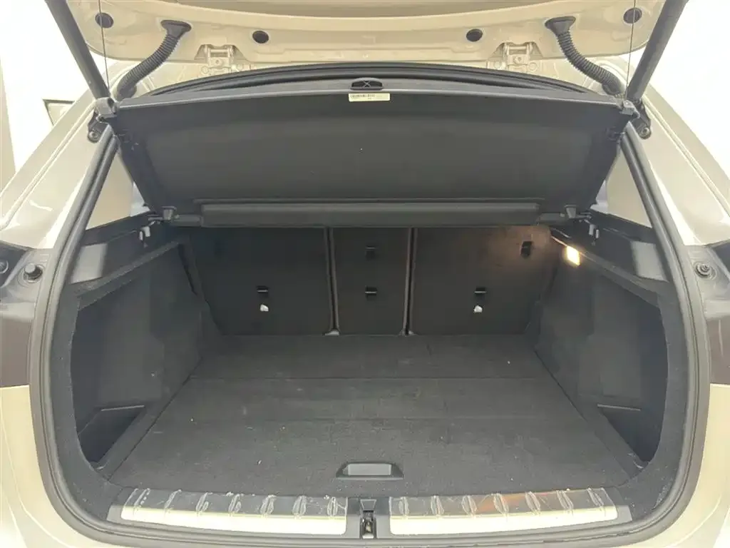 BMW X1 2023 из CN, фото 2