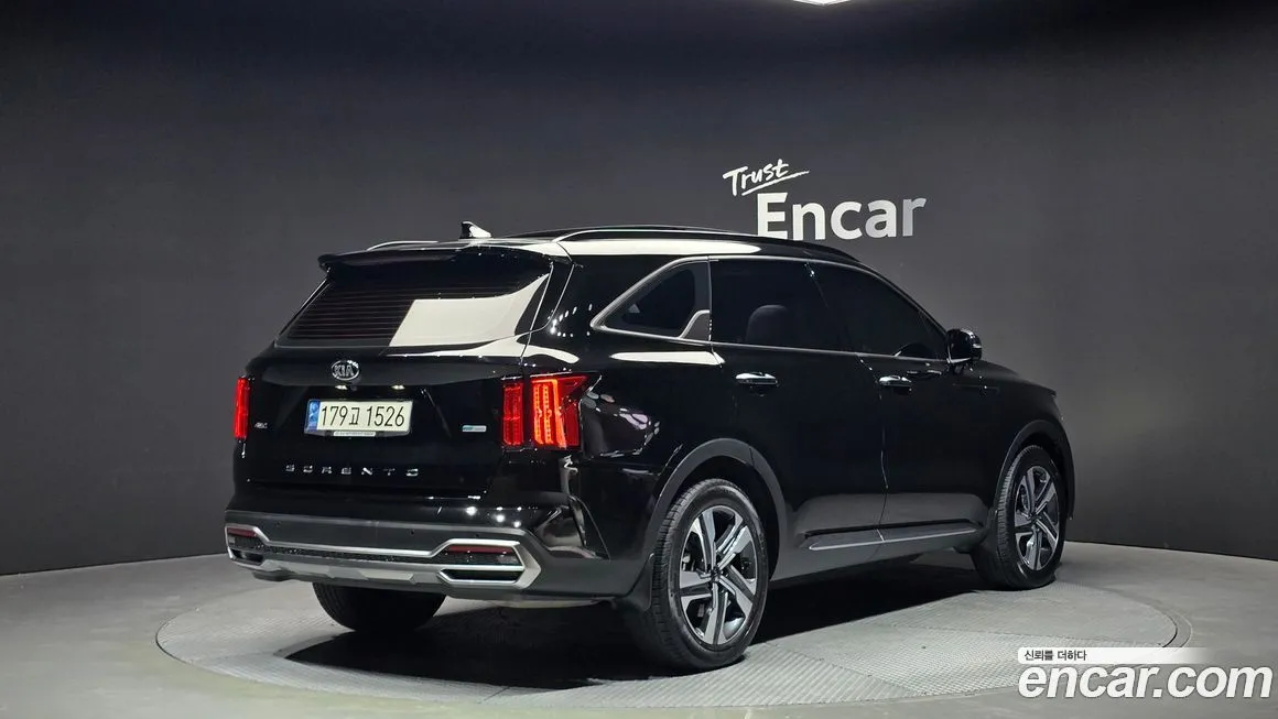 Kia Sorento — фото 3