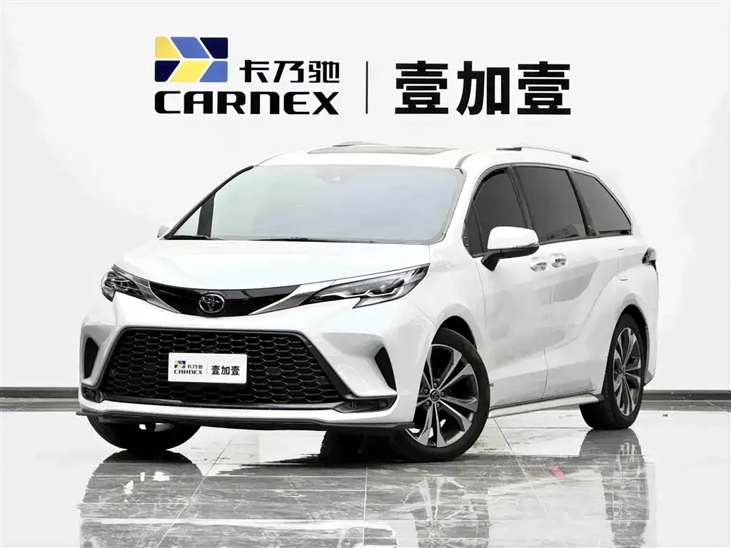 Toyota Granvia — фото 1