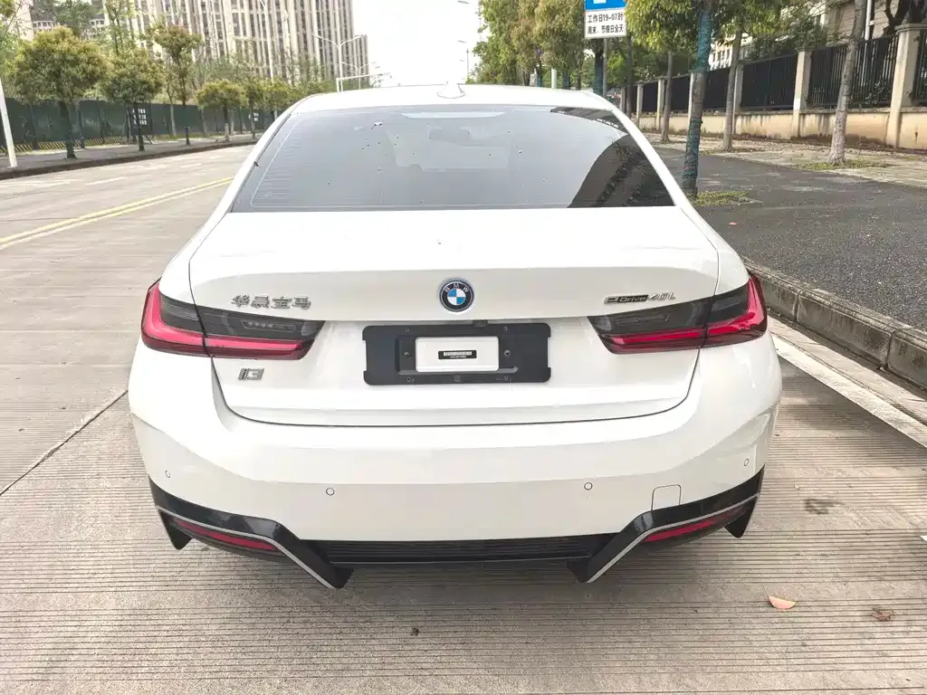 BMW i3 — фото 3