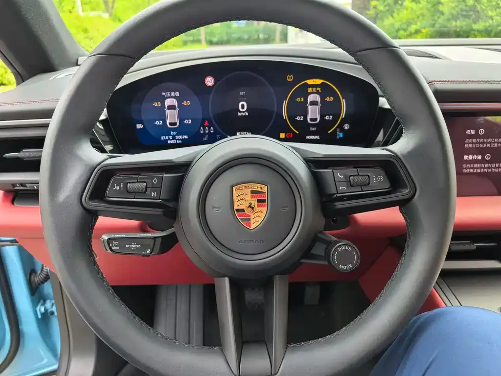 Porsche Macan EV 2025 из CN, фото 2