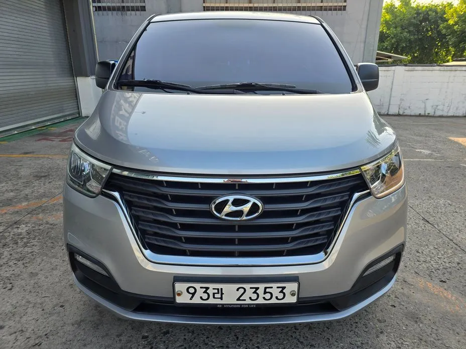 Hyundai Starex 2021 из KR, фото 2