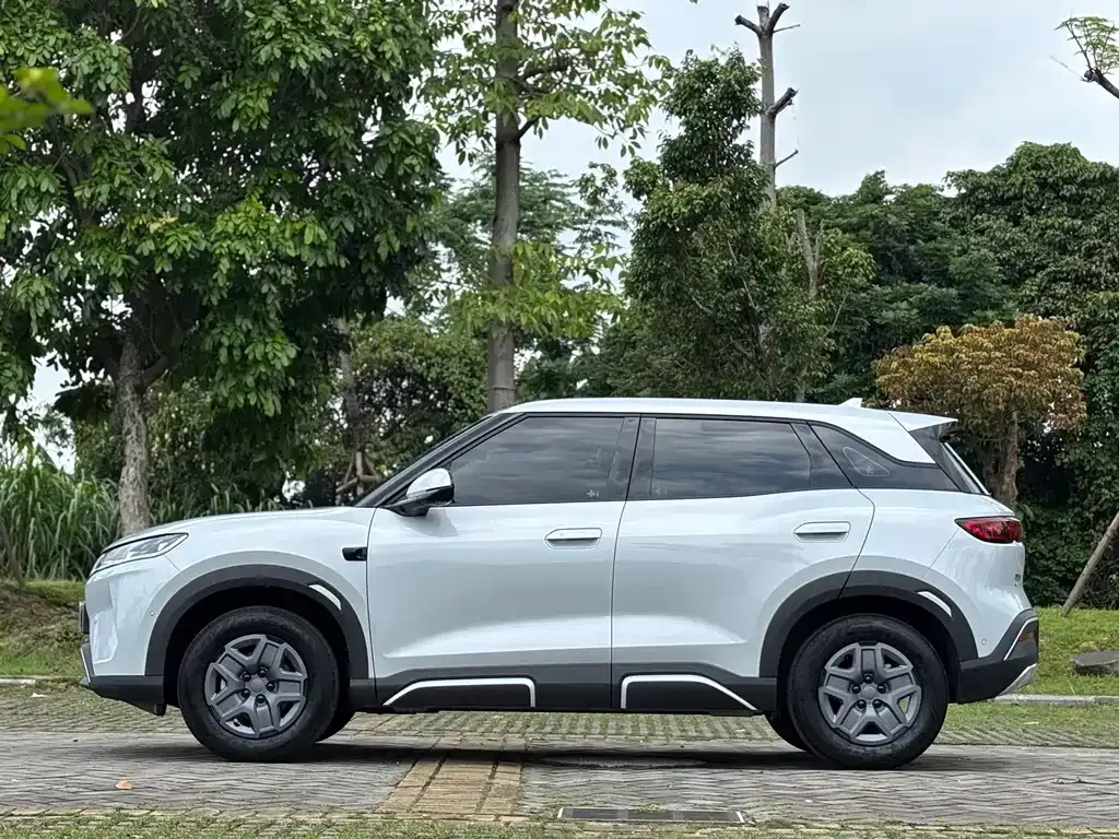 BYD Yuan UP 2025 из CN, фото 10