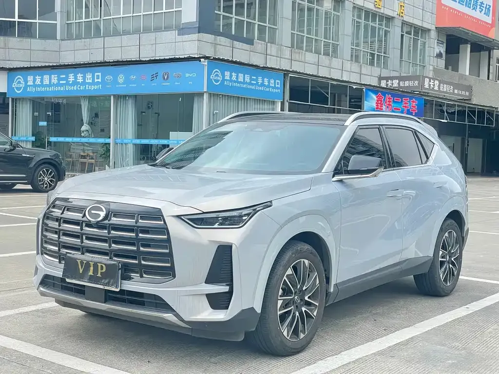 GAC Motor Trumpchi GS4