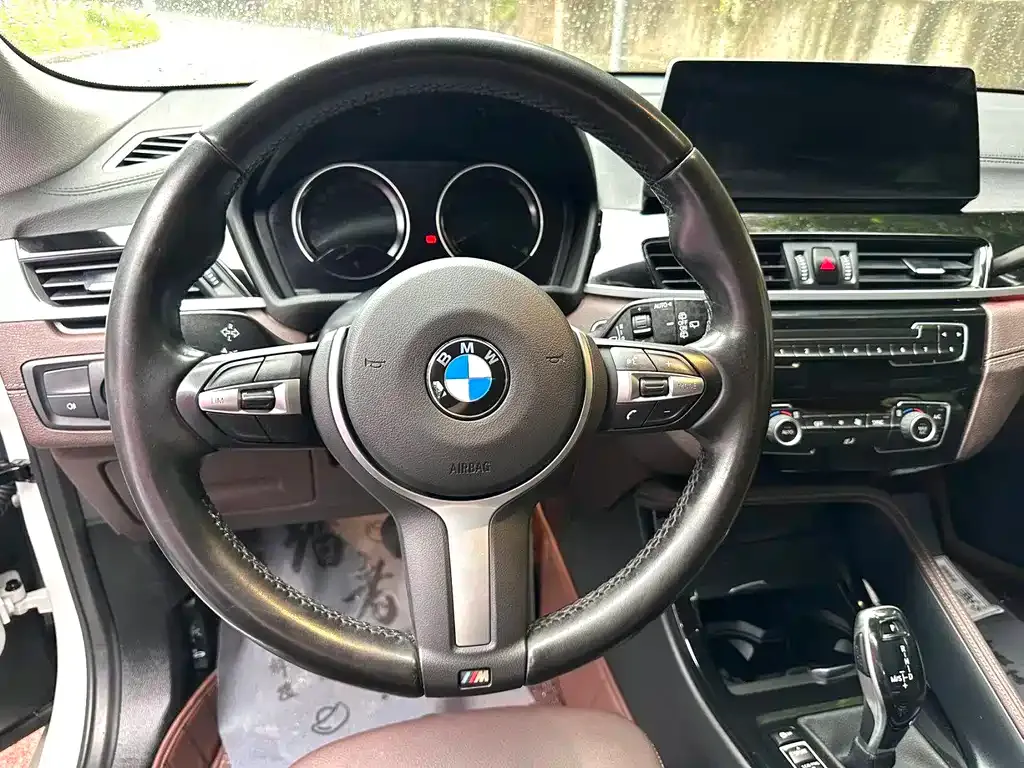 BMW X2 2022 из CN, фото 8