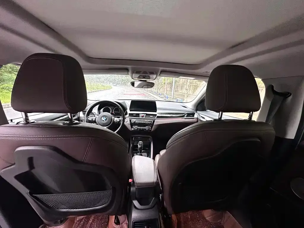 BMW X2 2022 из CN, фото 4