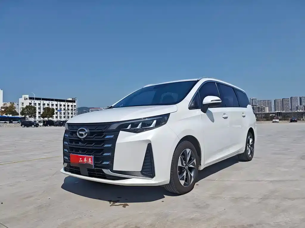 GAC Motor Trumpchi M6 — фото 1
