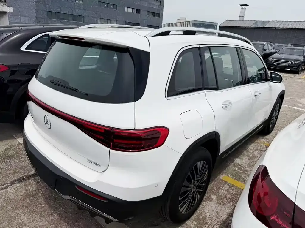 Mercedes-Benz EQB 2026 из CN, фото 4