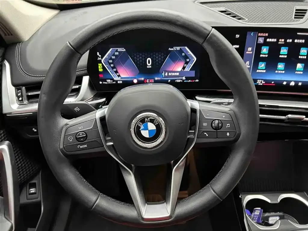 BMW X1 — фото 10