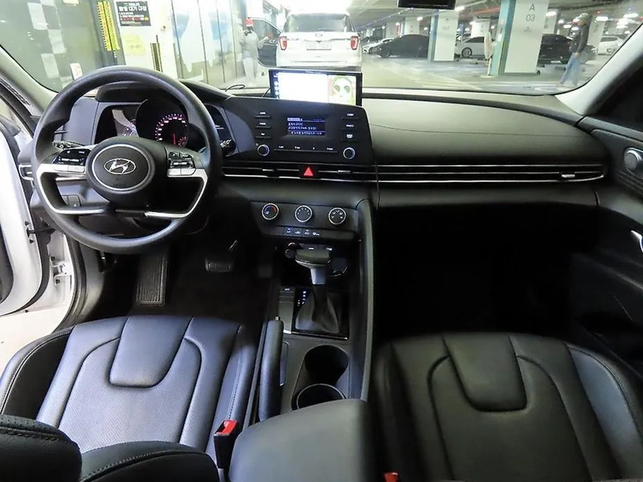 Hyundai AVANTE 2021 из KR, фото 8