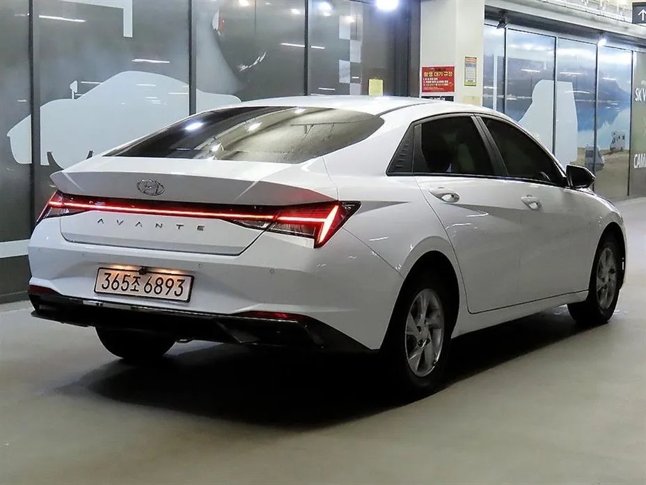 Hyundai AVANTE 2021 из KR, фото 9