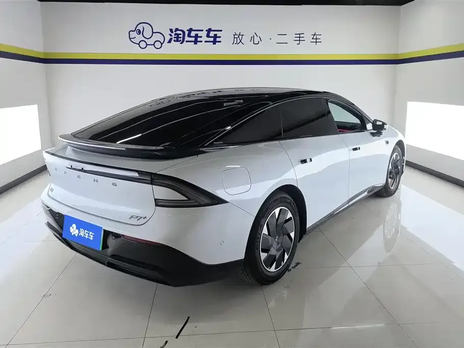 XPeng P7+ — фото 10
