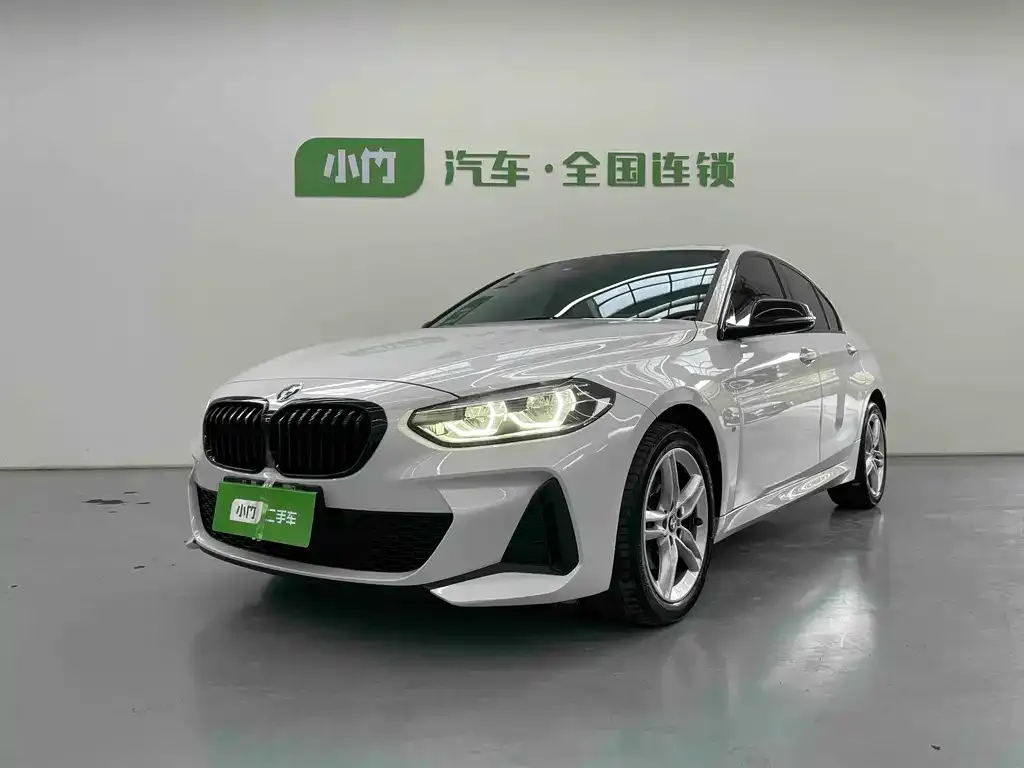 BMW 1 Series — фото 1