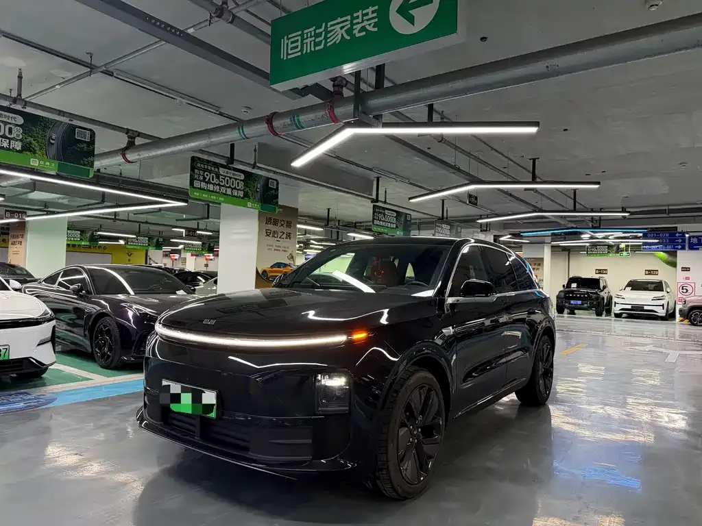 Li Auto L6