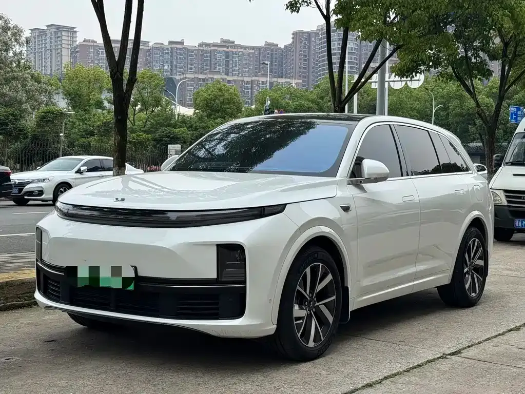 Li Auto L7