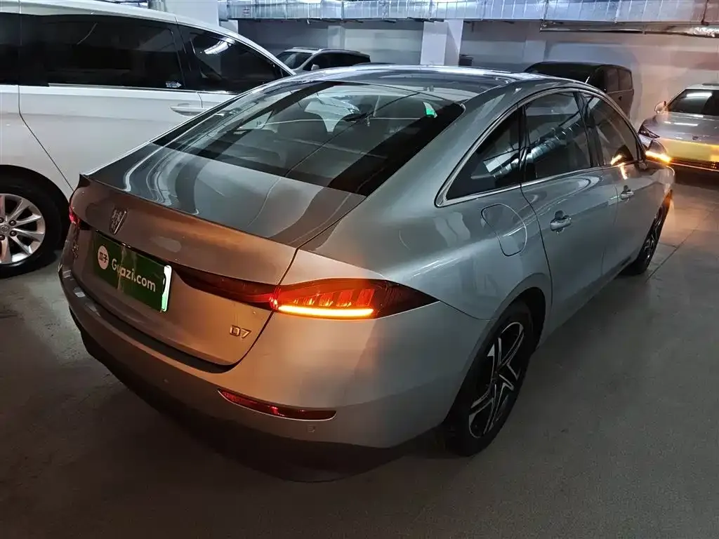 Roewe D7 2023 из CN, фото 9