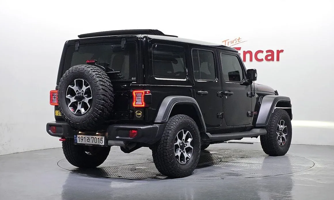Jeep Wrangler 2021 из KR, фото 9