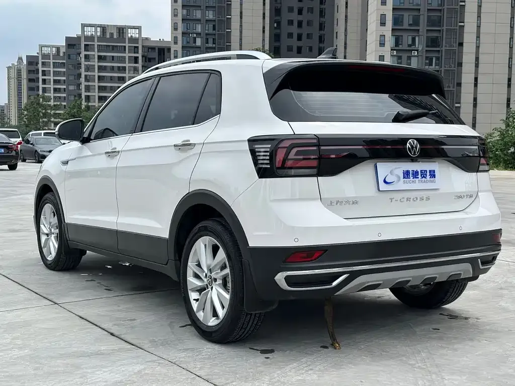Volkswagen T-Cross — фото 8