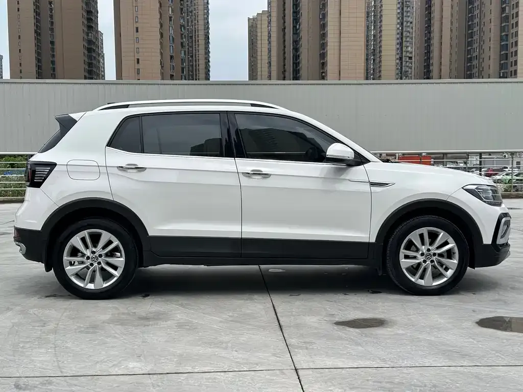 Volkswagen T-Cross — фото 3