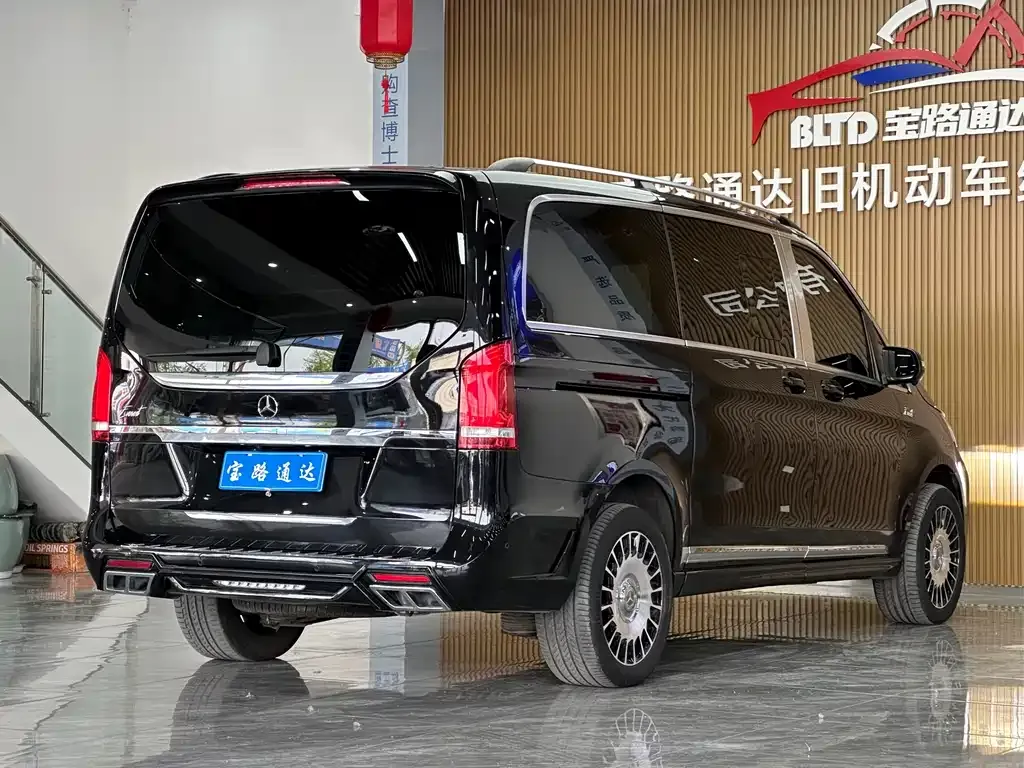 Mercedes-Benz V-Class 2021 из CN, фото 8