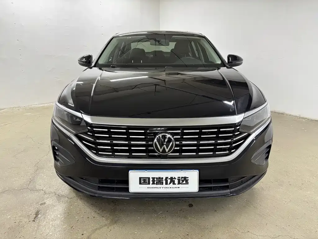 Volkswagen Passat — фото 8
