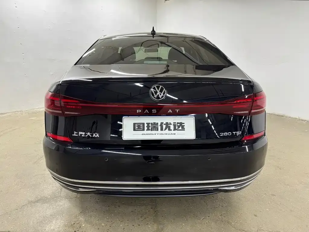 Volkswagen Passat — фото 2