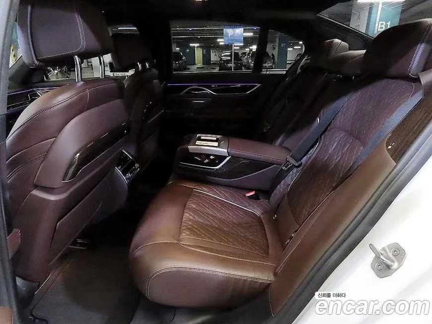 BMW 7-Series 2021 из KR, фото 8