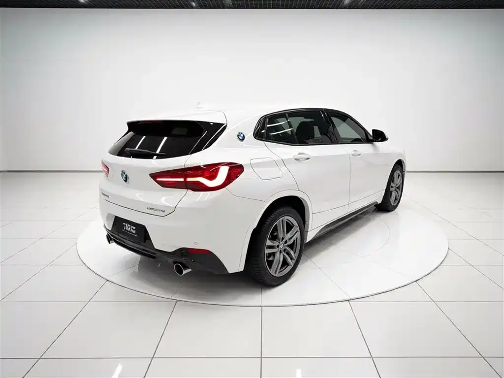 BMW X2 — фото 2