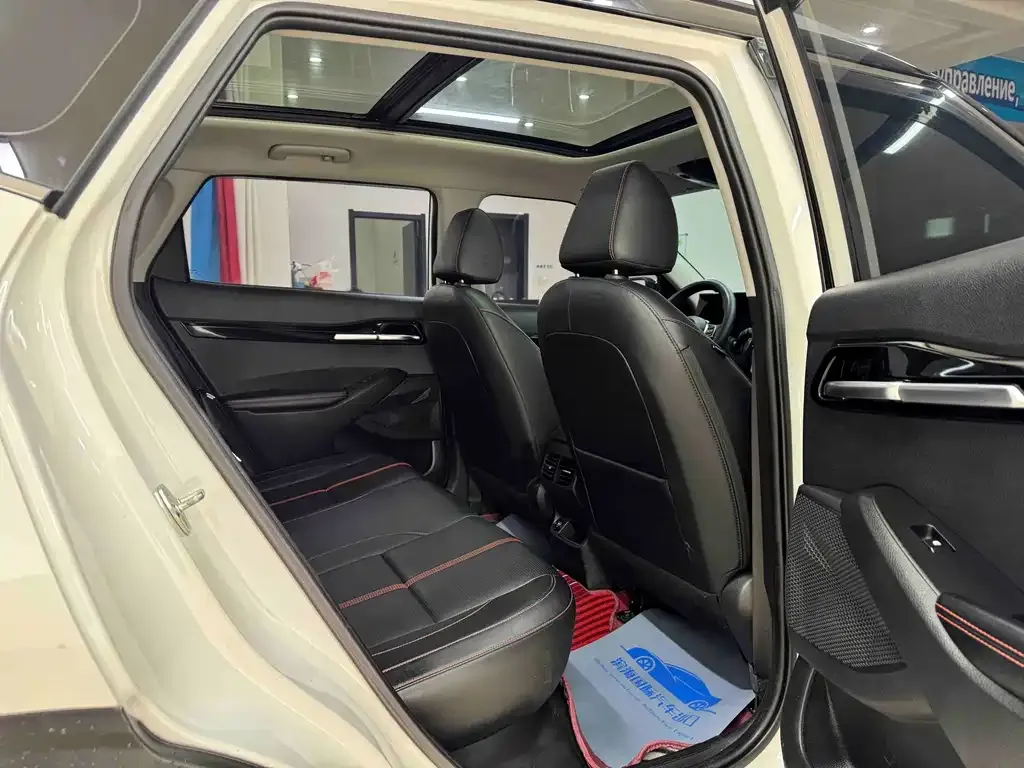 Kia KX3 — фото 3