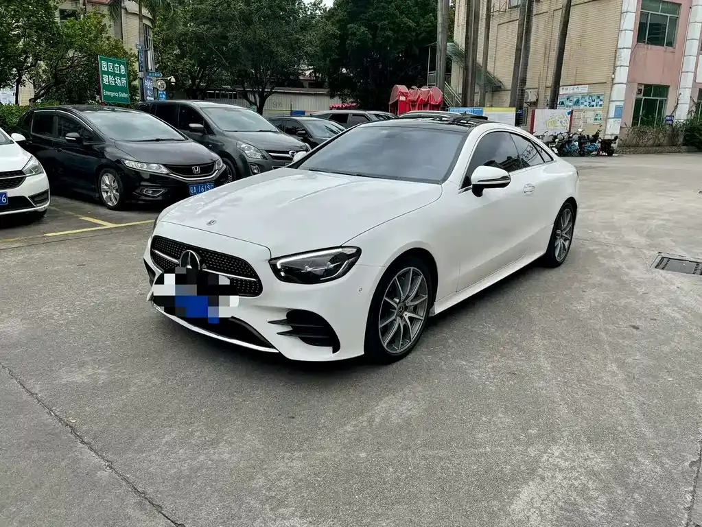 Mercedes-Benz E-Class (Import) — фото 1