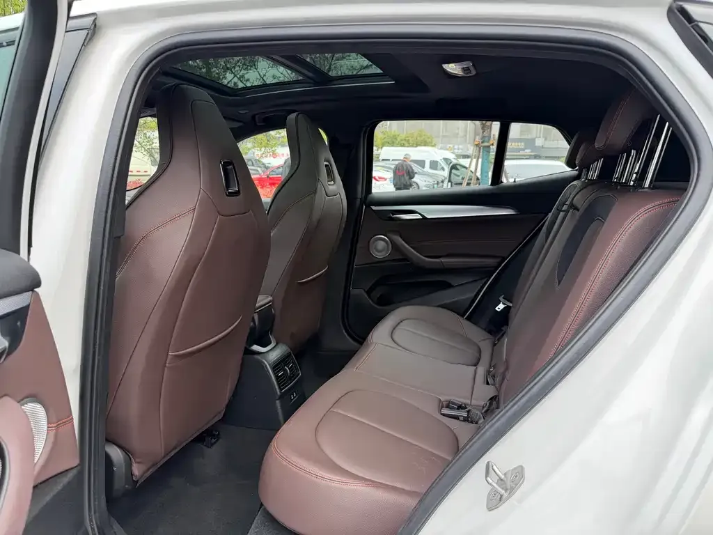 BMW X2 2022 из CN, фото 6
