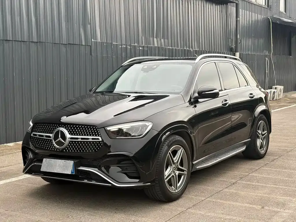 Mercedes-Benz GLE — фото 1