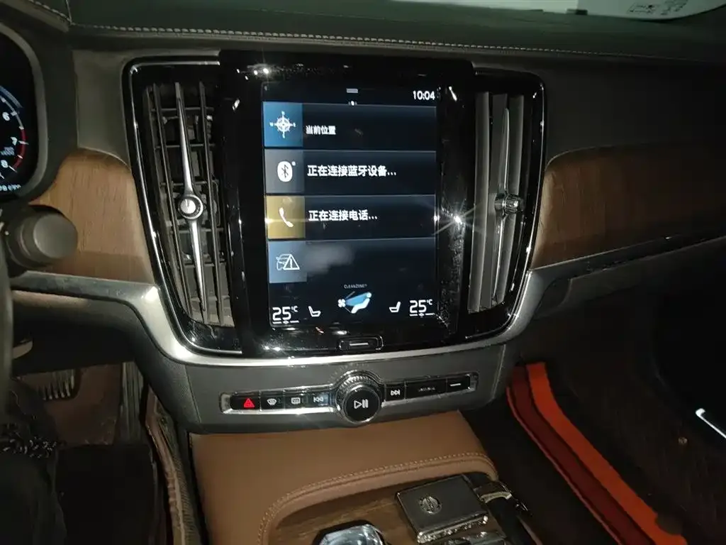 Volvo S90 — фото 10