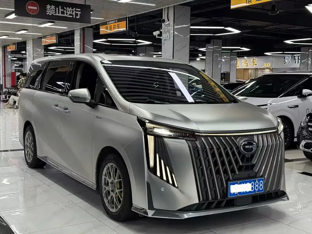 GAC Motor Trumpchi M8 — фото 9