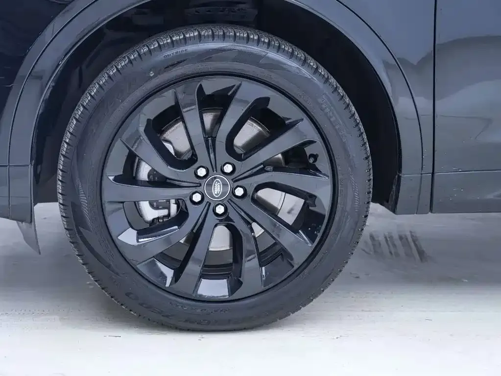 Land Rover Discovery Sport — фото 4