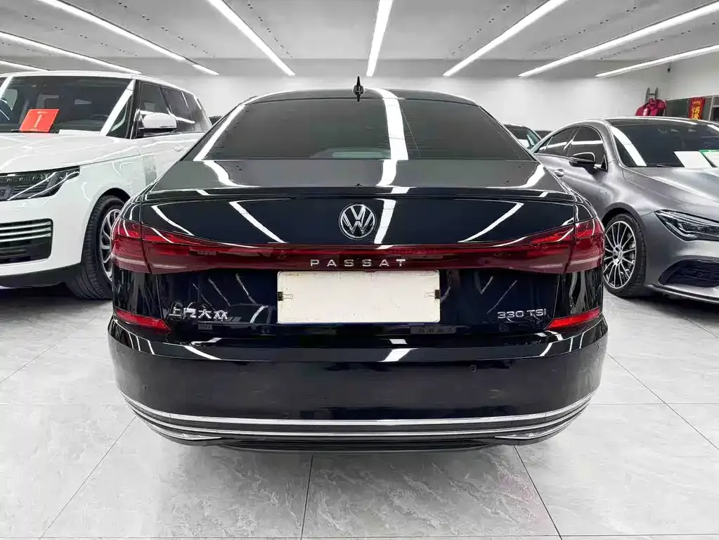 Volkswagen Passat — фото 2
