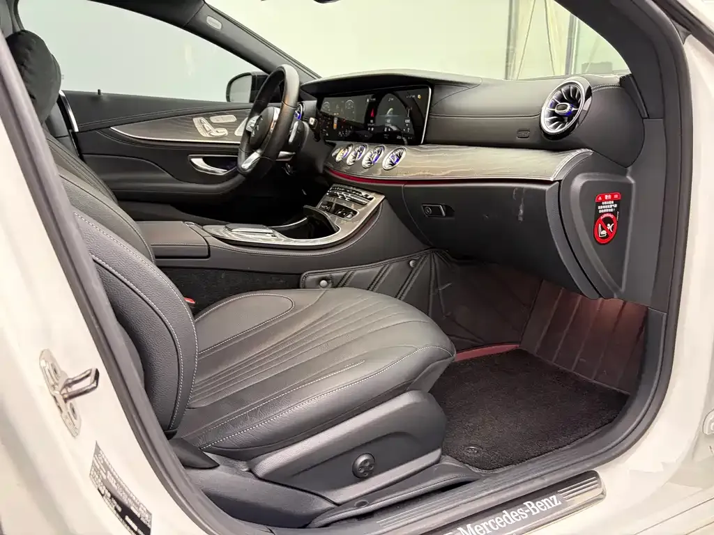 Mercedes-Benz CLS — фото 8