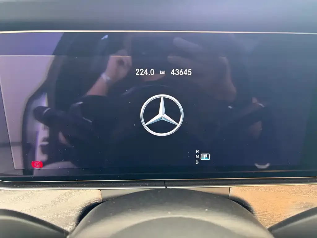 Mercedes-Benz CLS — фото 6