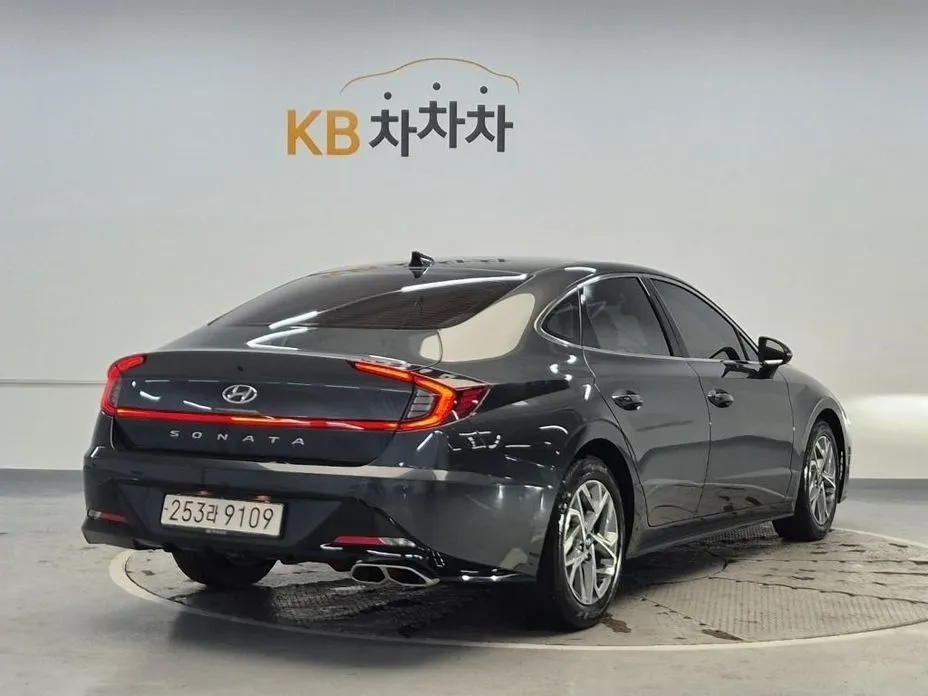 Hyundai Sonata 2022 из KR, фото 9